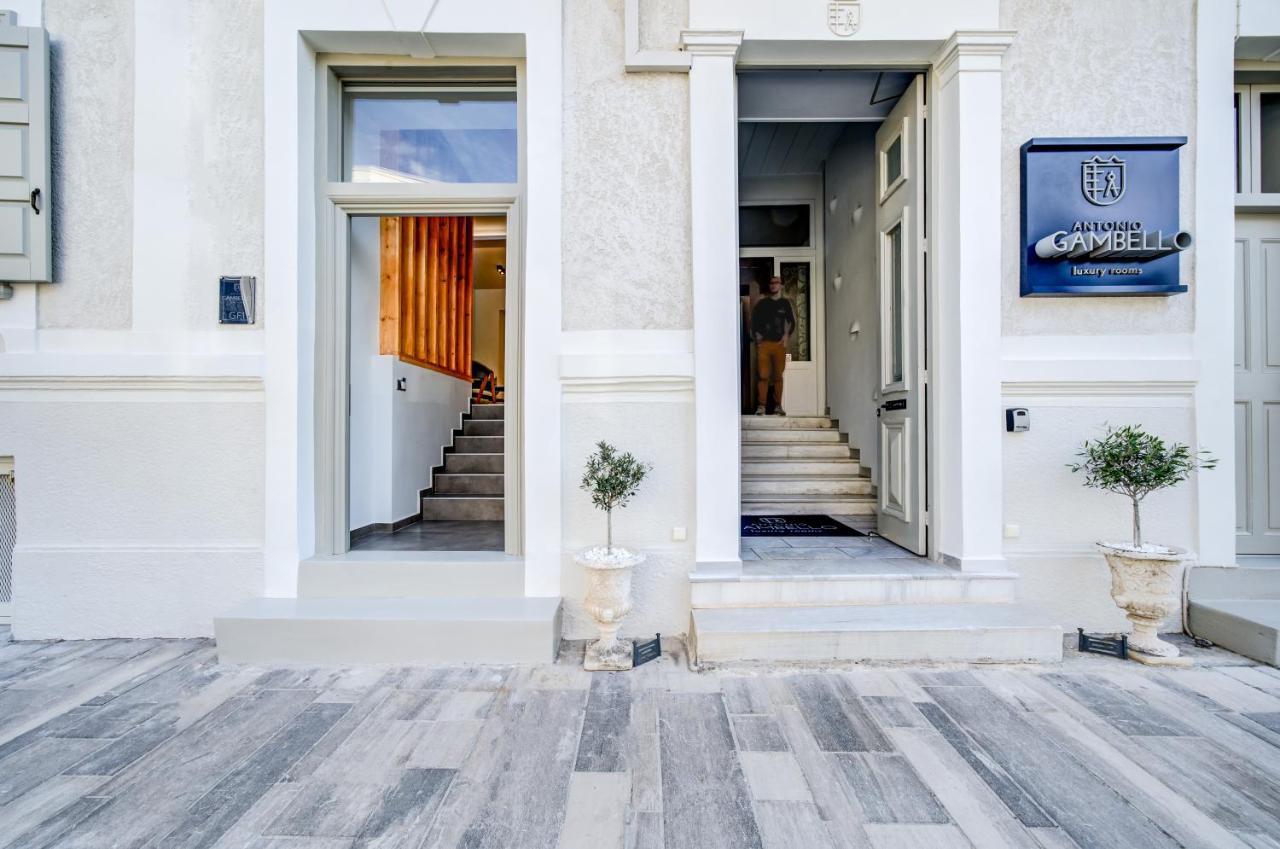 Gambello Luxury Rooms นาฟปลิโอ ภายนอก รูปภาพ