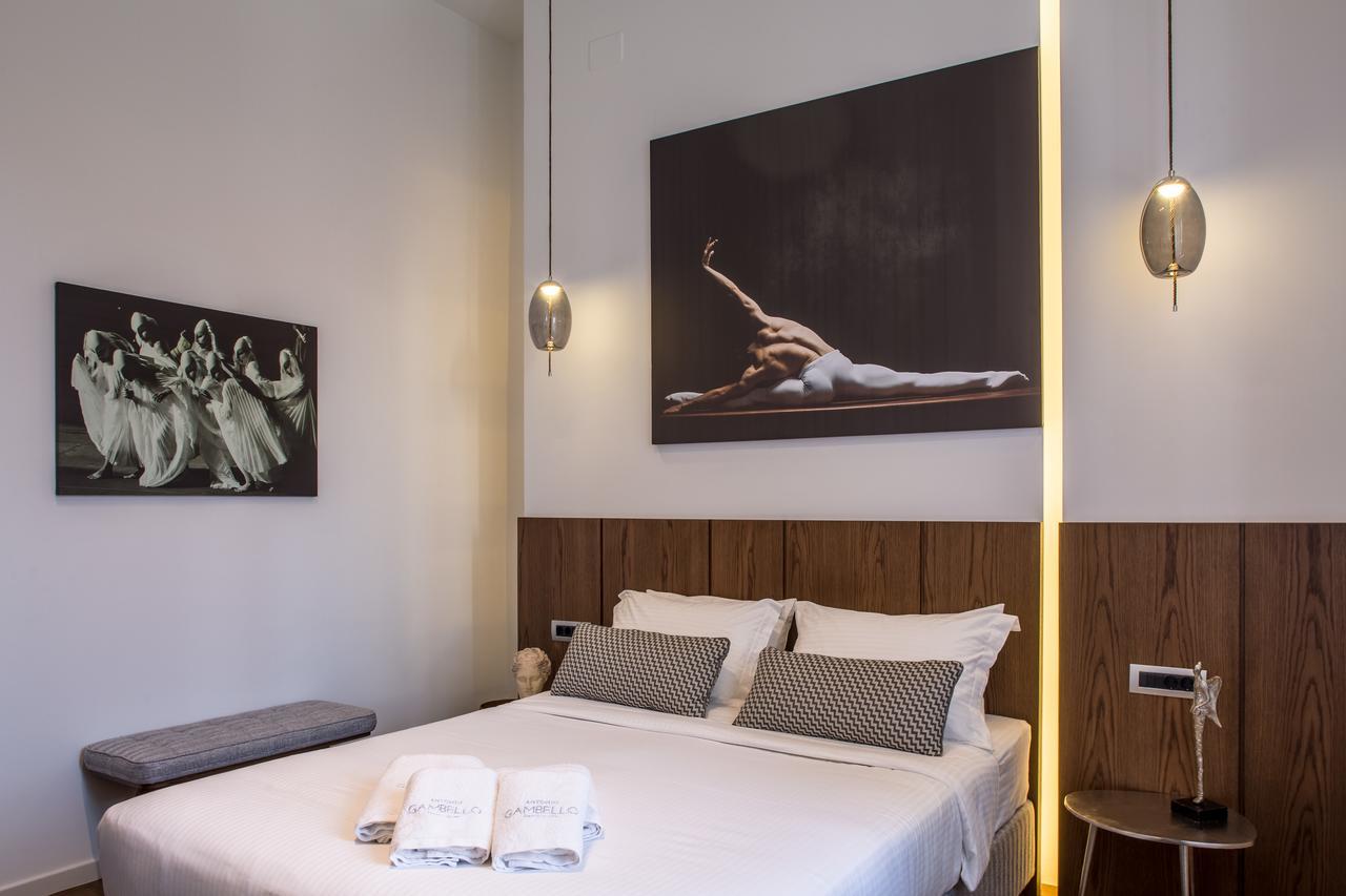 Gambello Luxury Rooms นาฟปลิโอ ภายนอก รูปภาพ
