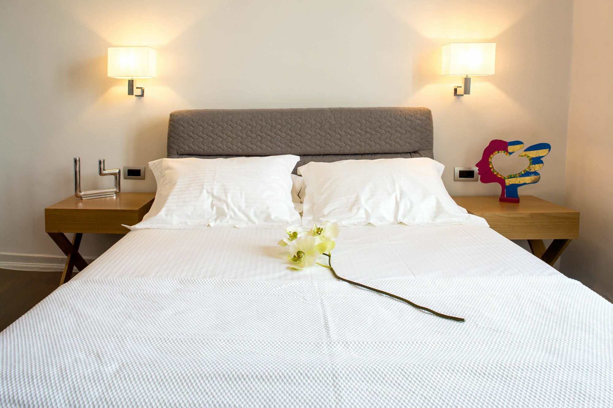 Gambello Luxury Rooms นาฟปลิโอ ภายนอก รูปภาพ